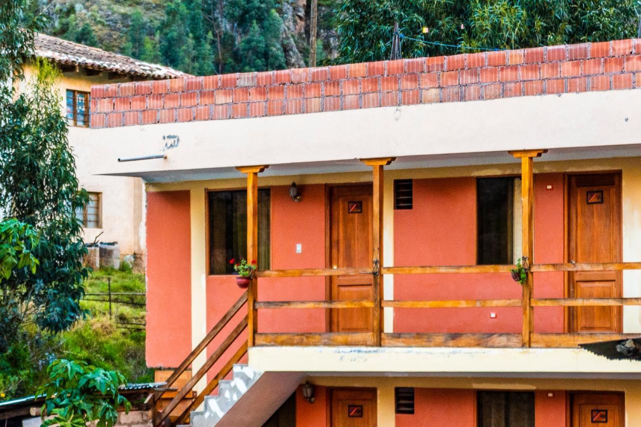 Peru Quechua'S Lodge Ollantaytambo Extérieur photo